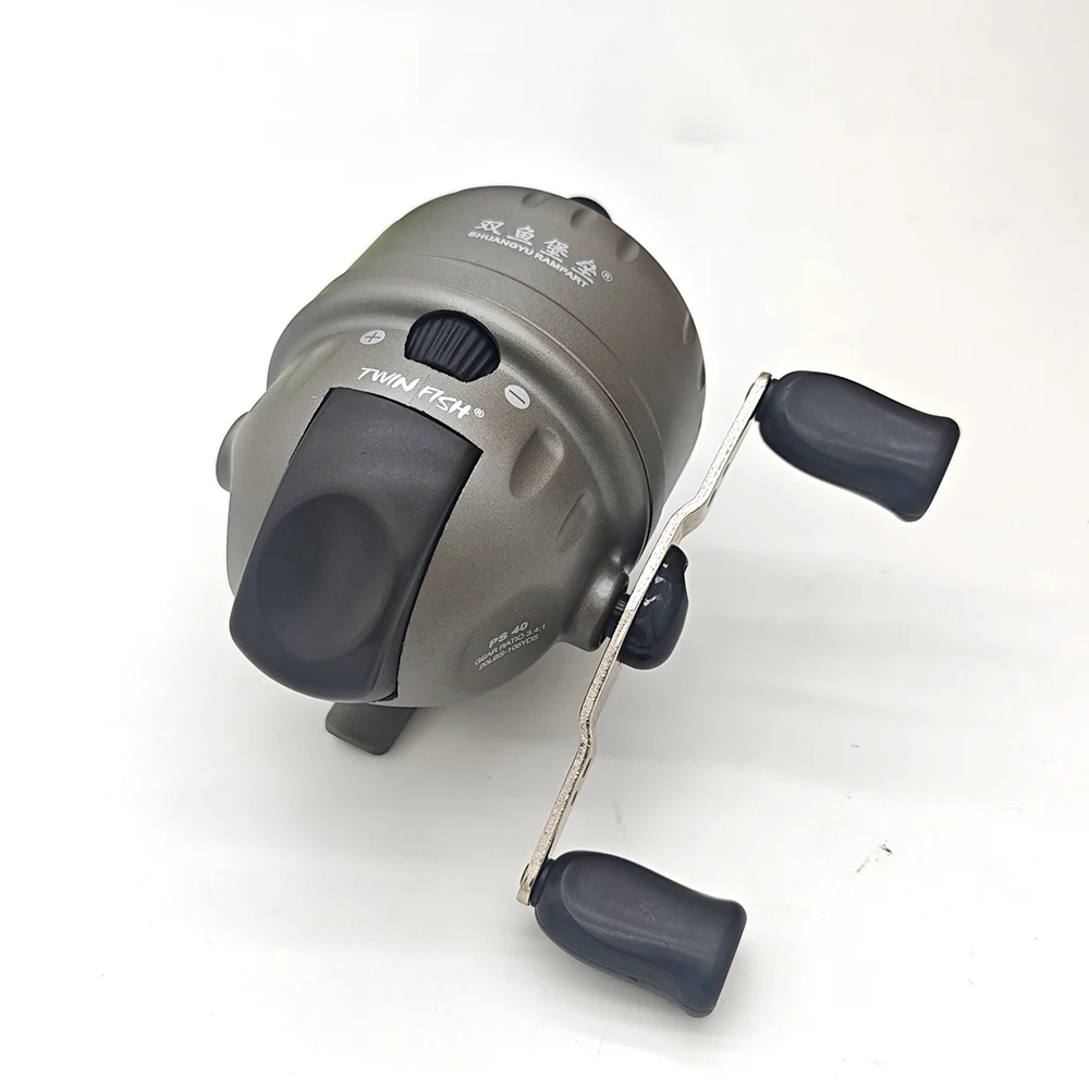 PS40 Large Spincast Reel Closed Built‑in Line Fishing Reel Outdoor Slingshot Bowfishing Shooting Fish Wheel Fishing Accessories — image 1