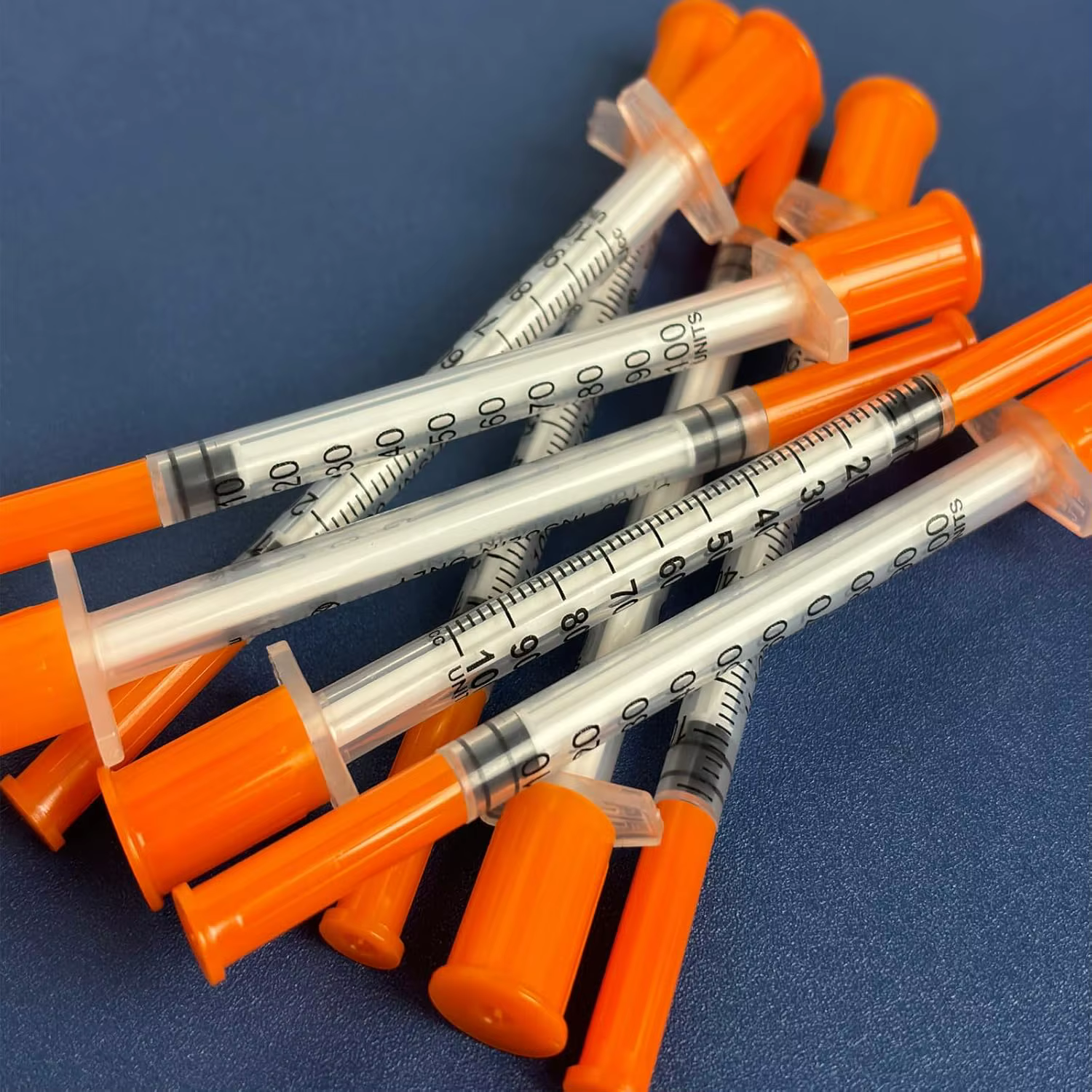 Siringas plásticas de 1 ml (100/20 unidades), adecuadas para uso veterinario y dispensación de adhesivos industriales — imagen 5