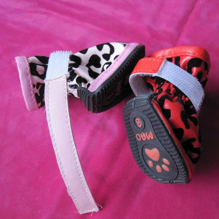 Nuevos Zapatos de Moda con Estampado de Leopardo para Mascotas en PU — imagen 2
