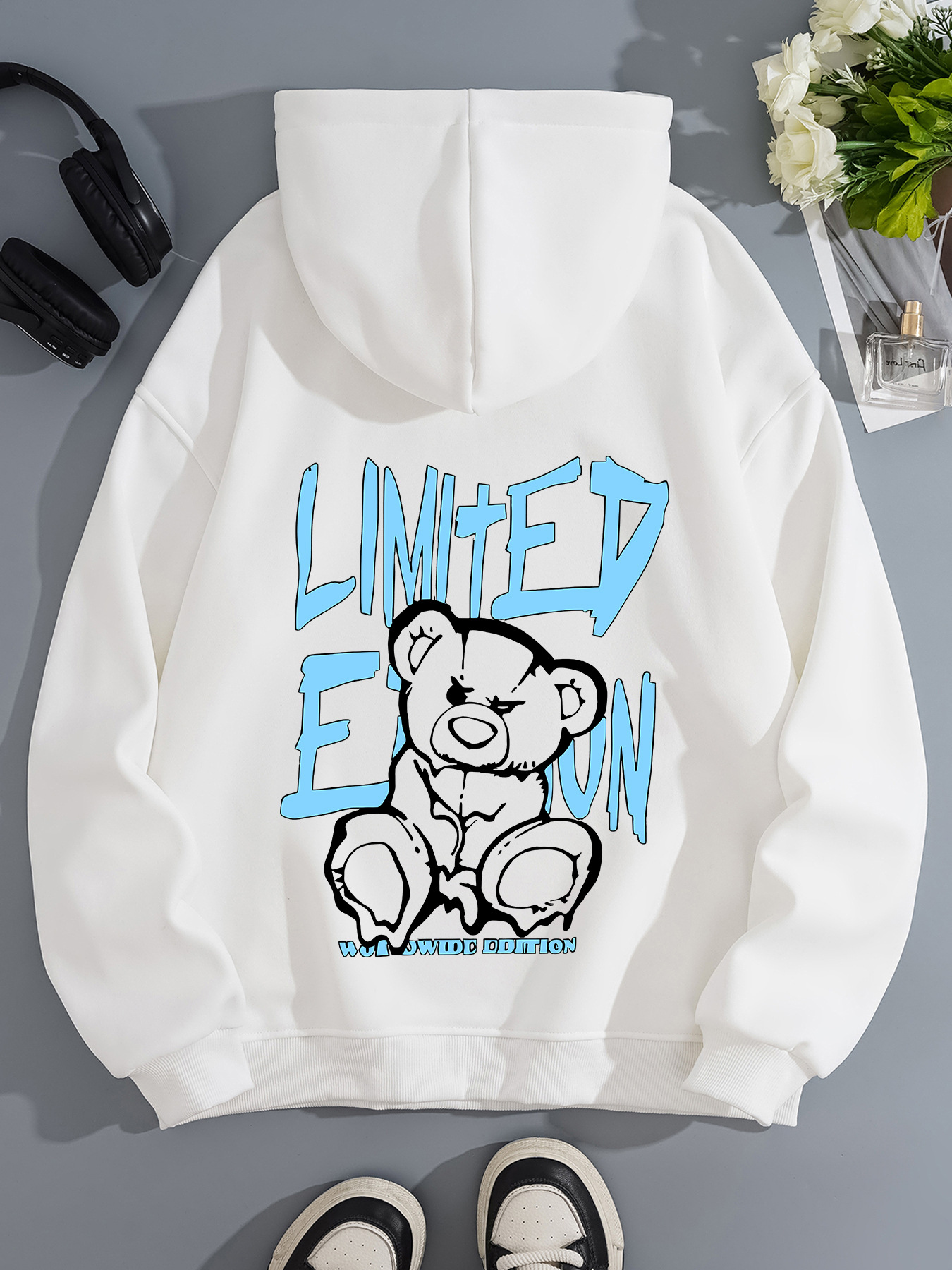 Bear print hooded sweatshirt — image 7