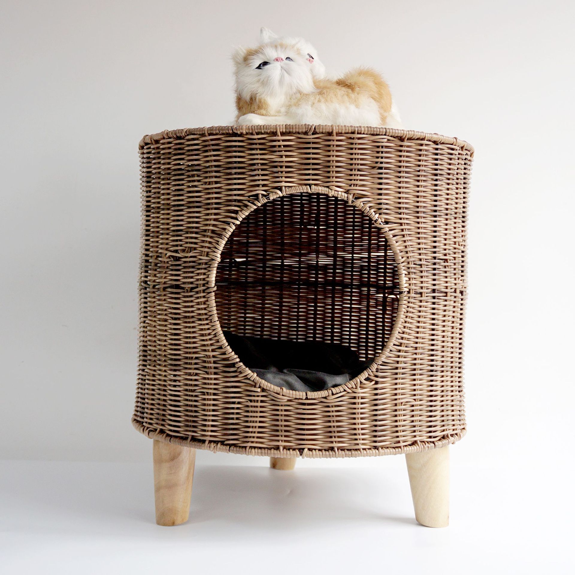 Cane Woven Cat Kennel, Pet Bed, Cat Supplies, Removable and Washable Pet Warm Nest, Knitting Crafts In Summer — image 1
