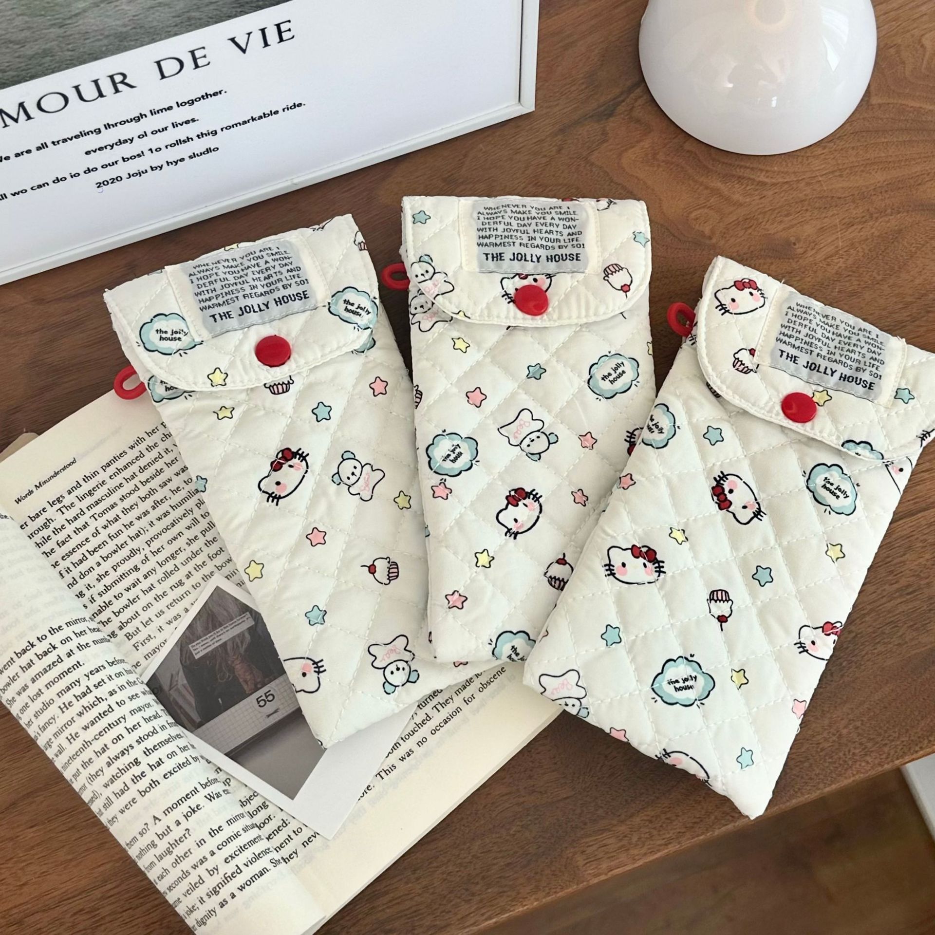 Cartoon Cat Padded Sunglasses Case Portable Crush-Resistant Eyeglass Bag — image 3