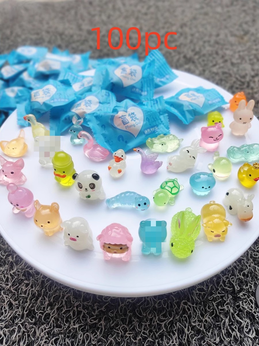Luminous Three-dimensional Cartoon Small Animal Model Toy — image 9