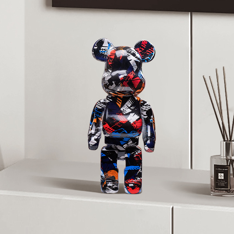 Decoración de oso agresivo para habitación de conejo — imagen 7