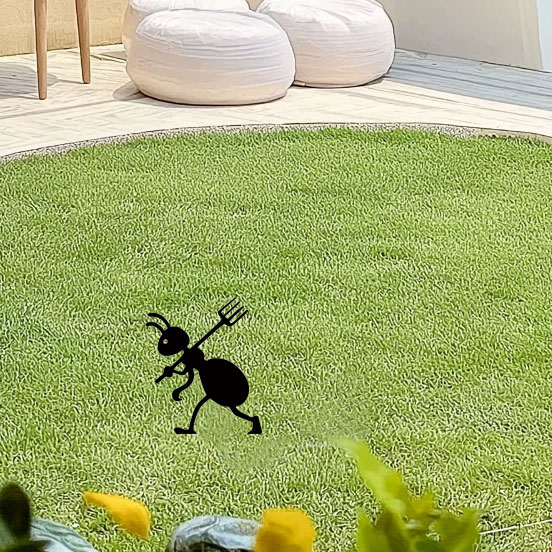 Decoración de Jardín de Hormigas de Hierro con Tema Spook y Festivo - Halloween y Navidad Exterior — imagen 5