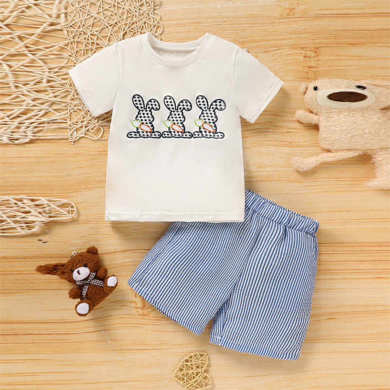 Conjunto Casual de Niño de 2 Piezas, Camiseta con Conejo y Zanahoria Bordada y Pantalones Cortos con Bolsillos Rayados — imagen 7