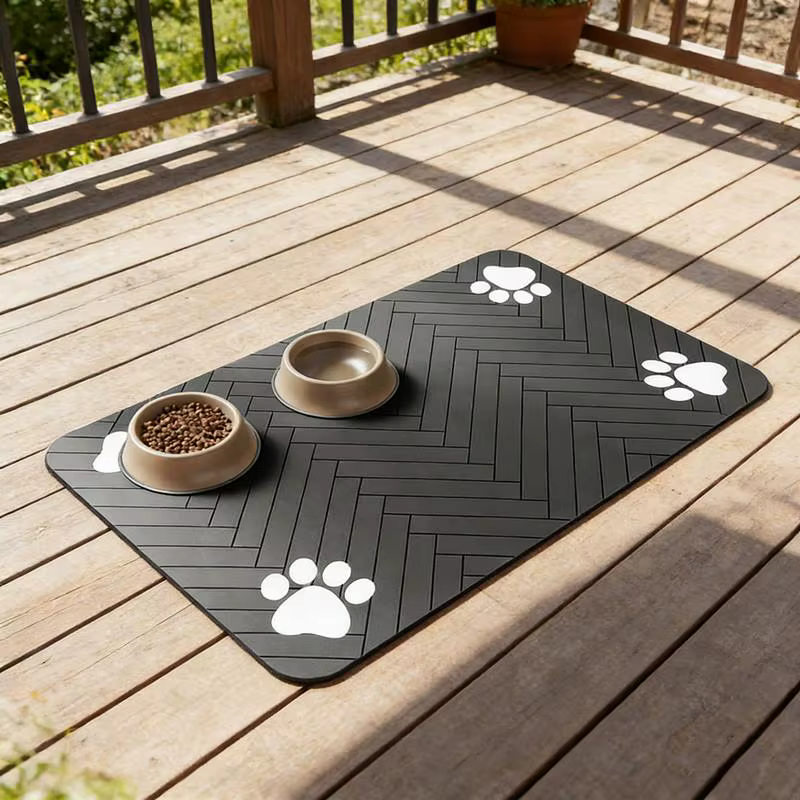 Manta de Alimentación para Mascotas - Placemat Absorbente para Comida y Agua con Aislamiento de Goma Impermeable, Seca Rápido para Perros y Gatos — imagen 3