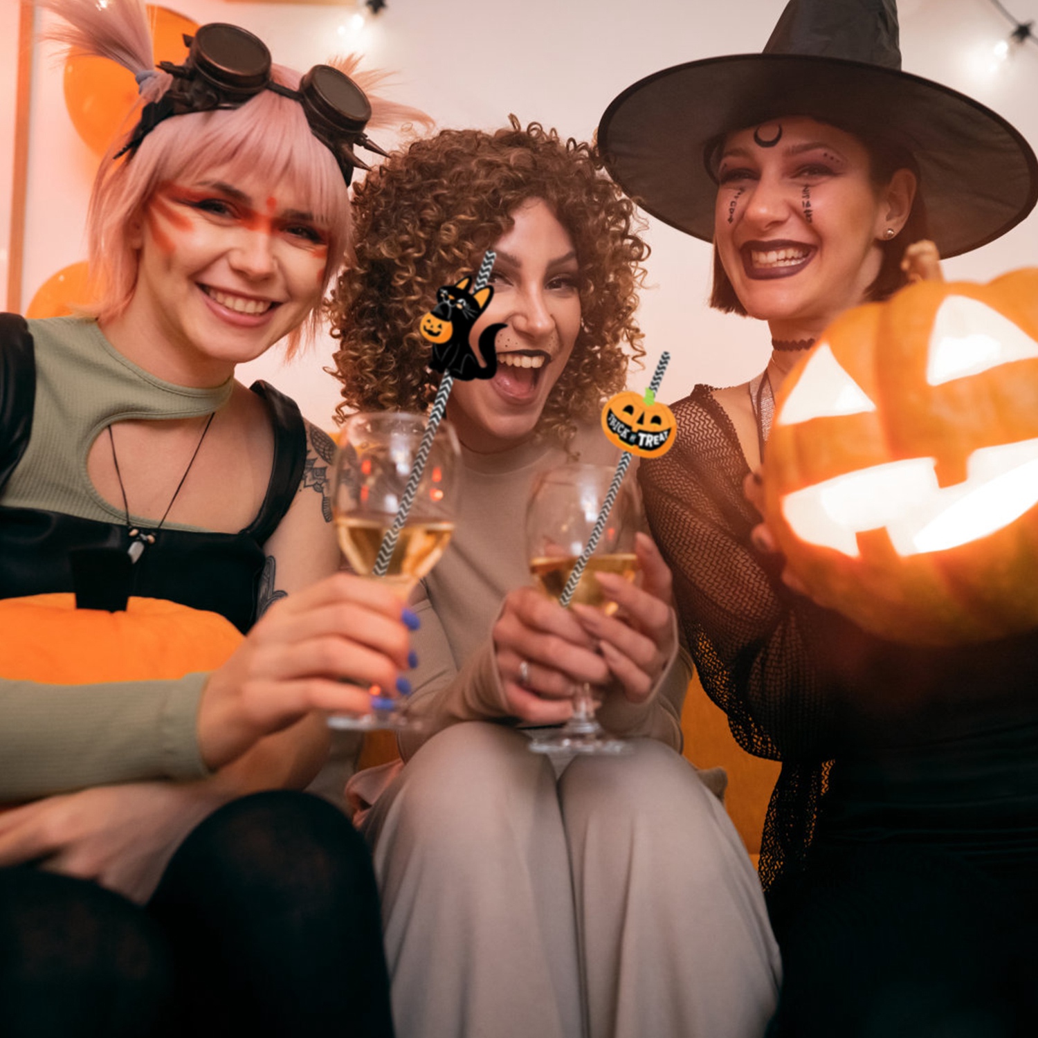 Set Of 25Pcs Halloween Party Striped Decorative Straws Disposable Drinking Straws Paper Straw Decor Happy Halloween Ghost Lantern Black Cat Halloween Party Supplies — image 7