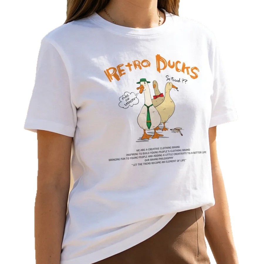 Duck print short sleeved T-shirt for women — image 2