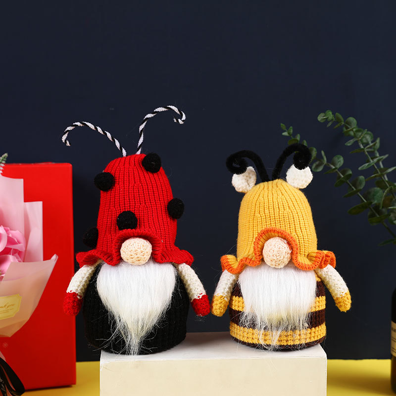 New bee knitted wool faceless doll cute dwarf doll ornaments creative goblin doll gift — image 2