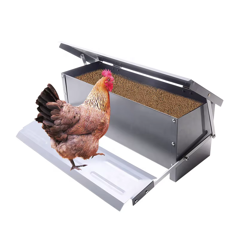 Alimentador Automático de Pollos, Sin Desperdicio - Operado con Pie — imagen 1
