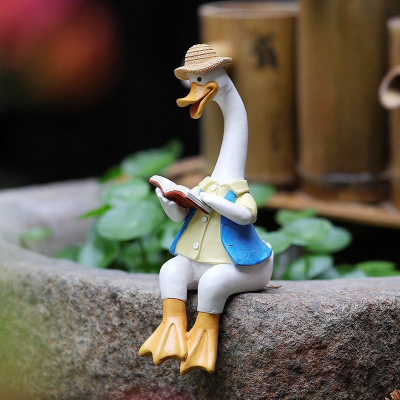 2 Pcs Sitting Couple Duck Garden Statues Outdoor Fence Decor Cute Resin Ducks — image 3