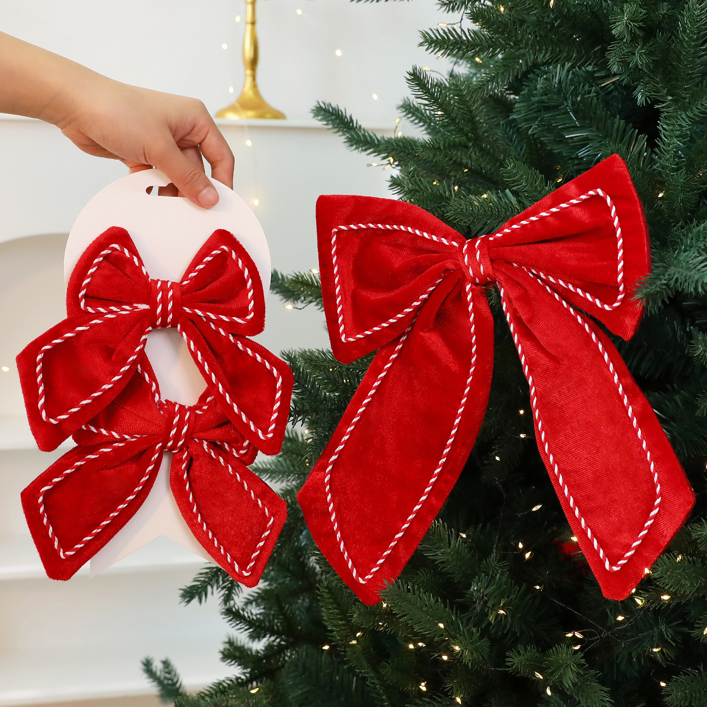 Saint Yuan New Velvet 3D Butterfly Large Christmas Decoration Tree Ornament Window Display Decor — image 1