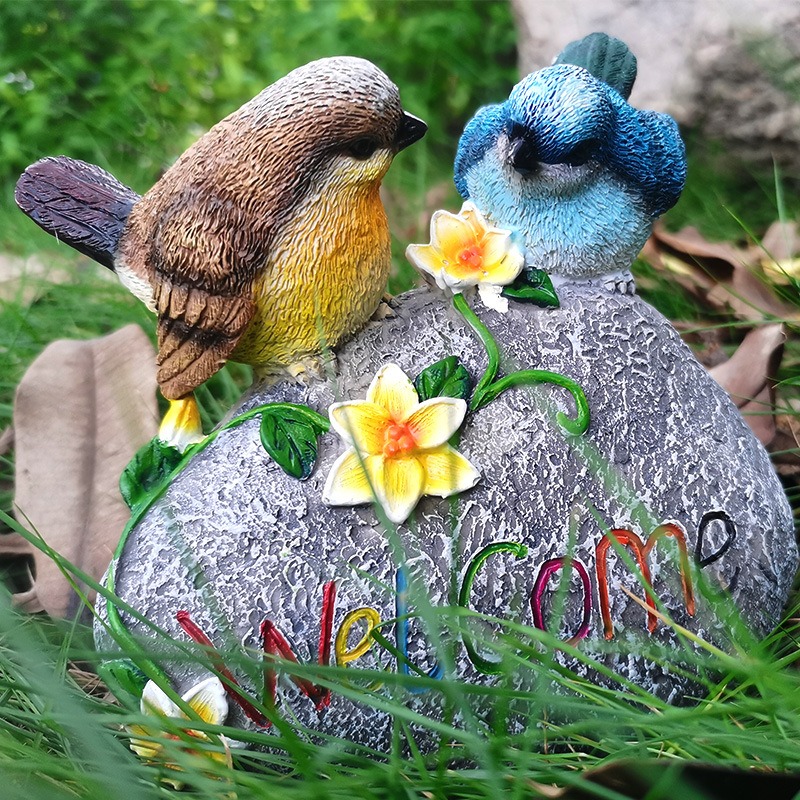 Garden simulation bird with pastoral resin ornaments — image 3