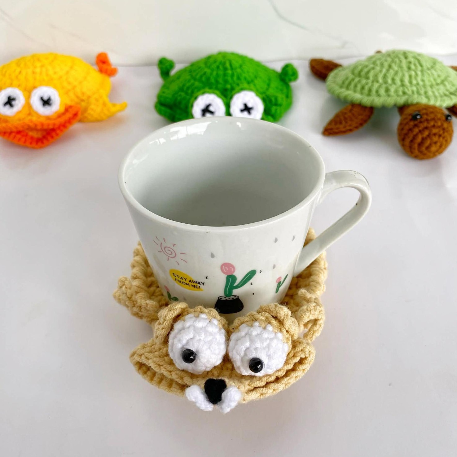 Handmade Crochet Animal Coasters Turtle Squirrel Heat Insulating Pad Creative Desk Coaster Home Decor — image 2