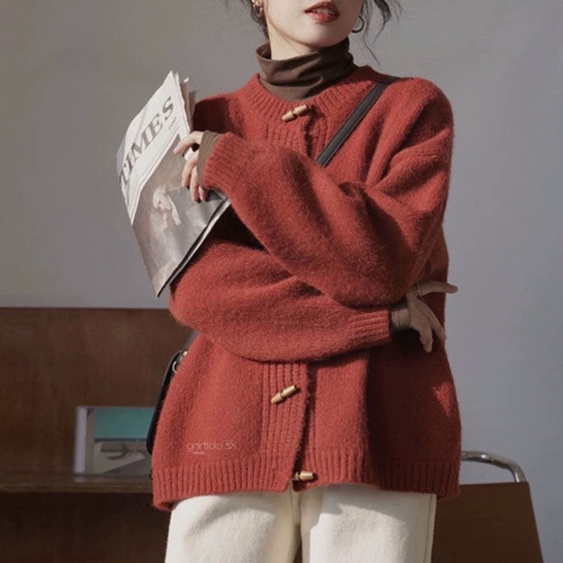 Lazy sweater women's short jacket round neck cow horn button jacket — image 4