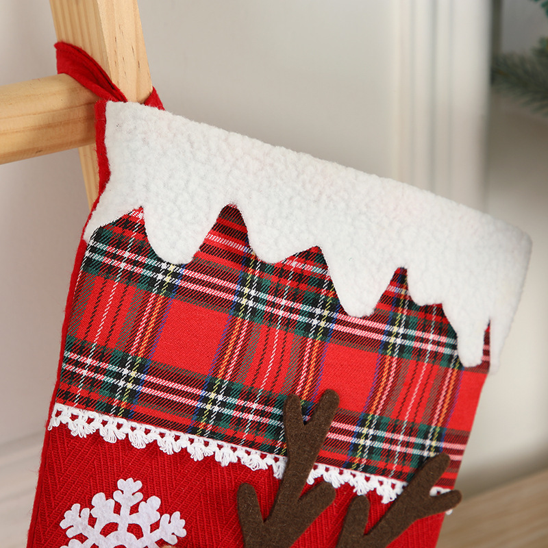 Christmas Day Decoration Cartoon Old Man Elk Snowman Window Decoration Cute Home Christmas Style Gift Bag Hanging Socks — image 4