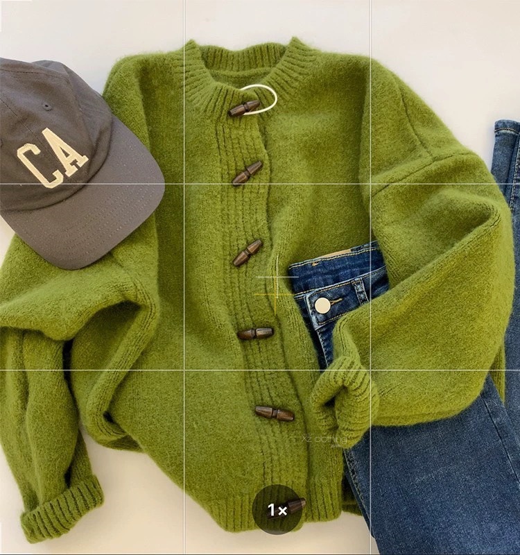 Lazy sweater women's short jacket round neck cow horn button jacket — image 8