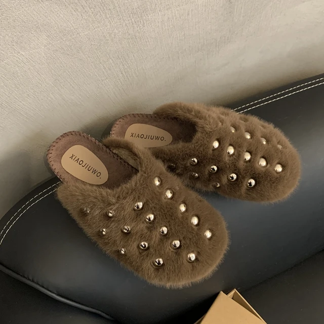 Women Flat Slipper Fashion Rivet Warm Plush Ladies Casual Slip On Mules Shoes Flat Heel Outdoor Dress Slide — image 5