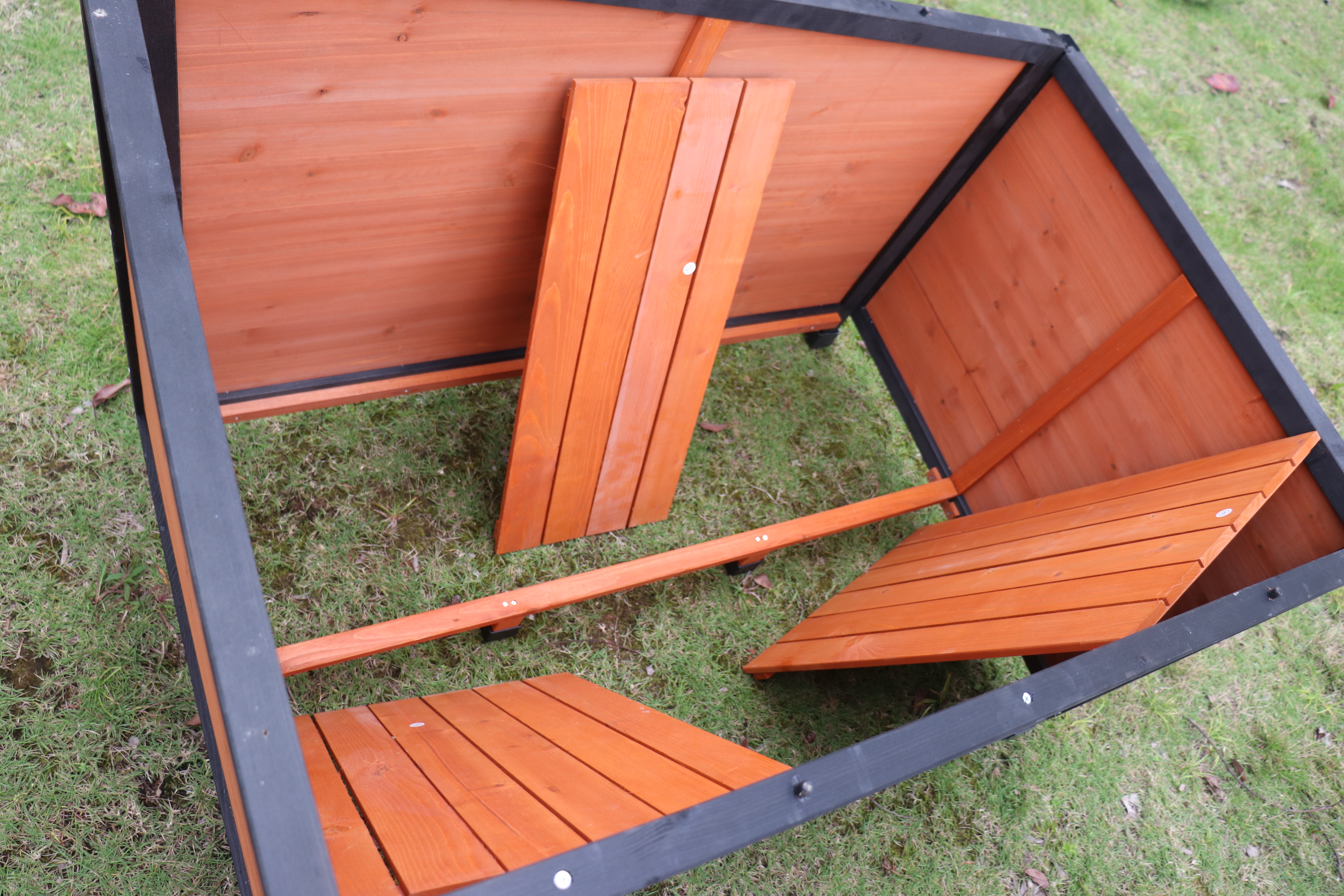 46 Dog House Outdoor & Indoor Wooden Dog Kennel For Winter With Raised Feet Weatherproof For Large Dogs Gold Red And Black PVC Waterproof Roof L — image 2