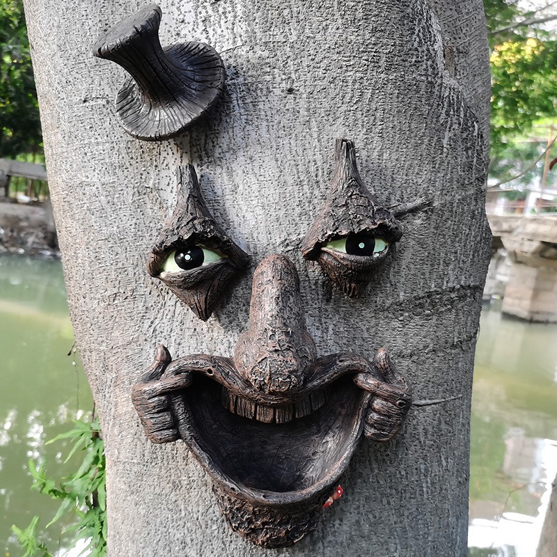 Radiant bark monster face bird feeder manual facial resin ornament — image 4