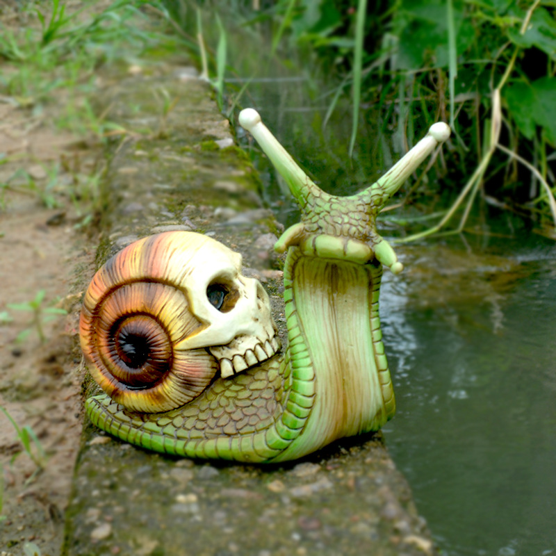 Halloween Skull Snail Skull Sculpture Gothic Garden Home Decor Resin Crafts — imagen 6