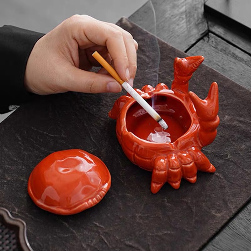 Crab Ceramic Ashtray Small Tea Pet for Office, Home, Living Room with Lid to Prevent Ash from Flying, Chinese Style Cute Decorative Ornament — image 3
