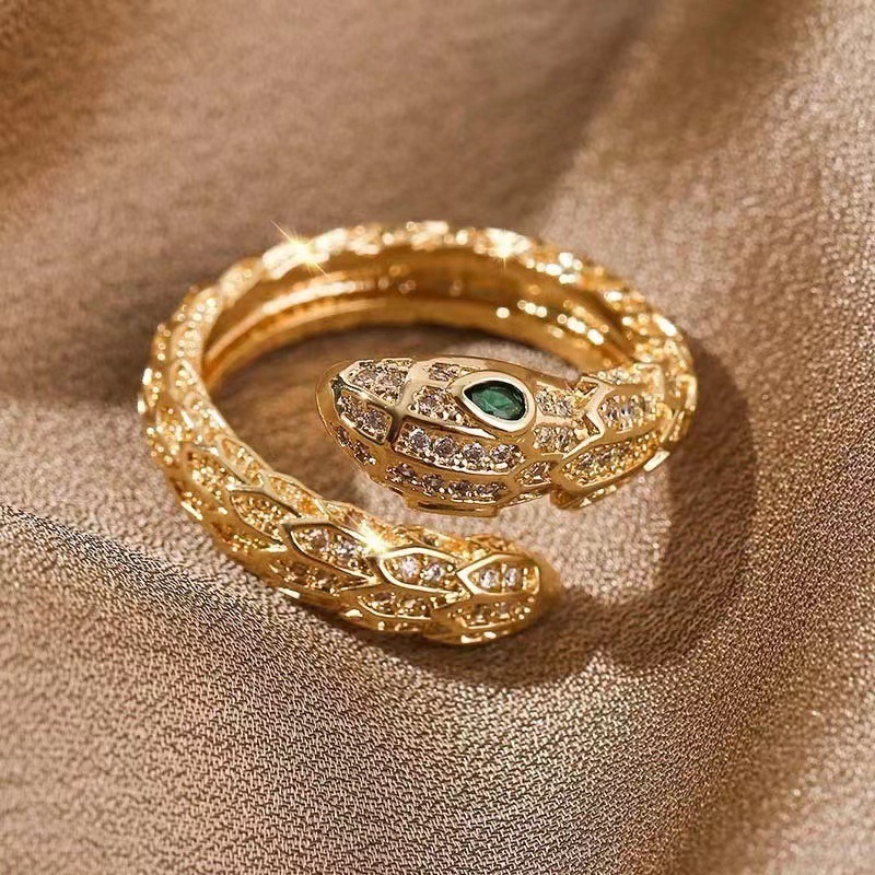 Anillo geométrico personalizado en forma de serpiente para mujeres con micrograbado de cobre puro y zircón abierto — imagen 4