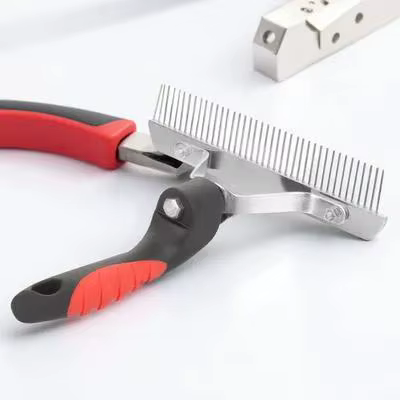 Horse Hair Cleaning Comb Heavy Duty Metal Grooming Rake Ergonomic Design Rubber Handle for Horse Cow Large Animal Grooming — image 6