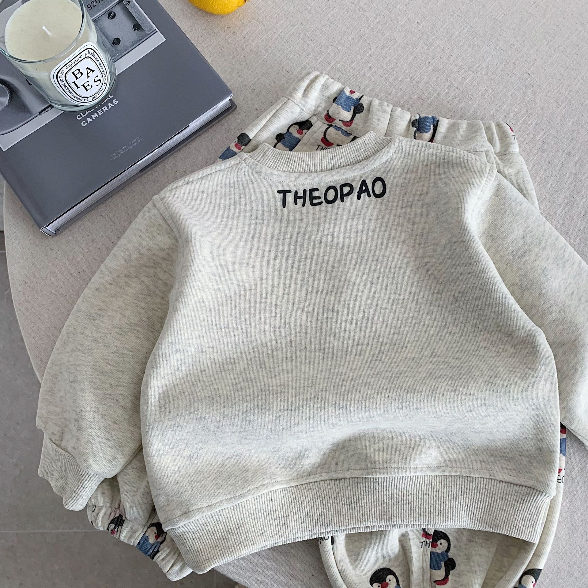 Children's cartoon penguin hoodie set — image 5