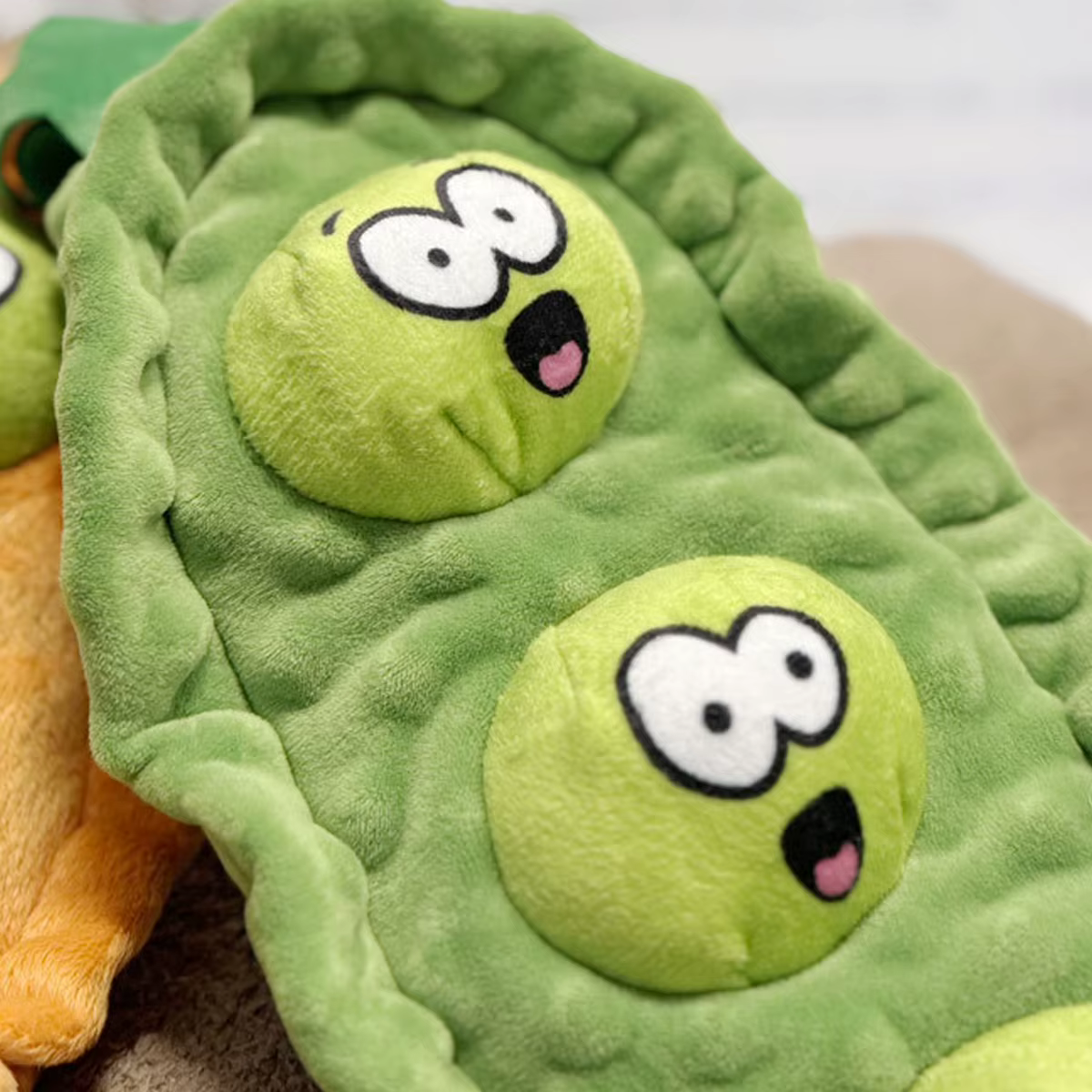 Pet Dog Snack Hiding Toys Relieve Boredom Interactive Doll Pea Pods Sets Throwing Chasing Plush Toy Slow Food Smelling Pet Ball — image 6