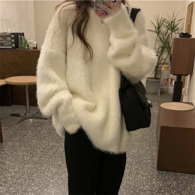 Premium mink fur sweater for women — image 3
