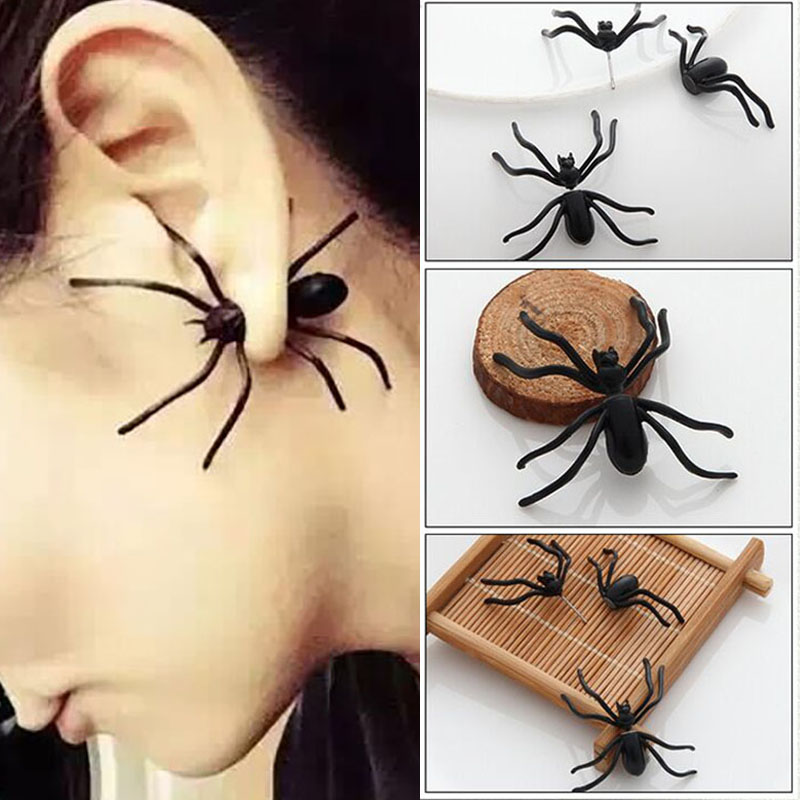 Halloween Decoration 1Piece 3D Creepy Black Spider Ear Stud Earrings for Haloween Party DIY Decoration Home Decor — image 1