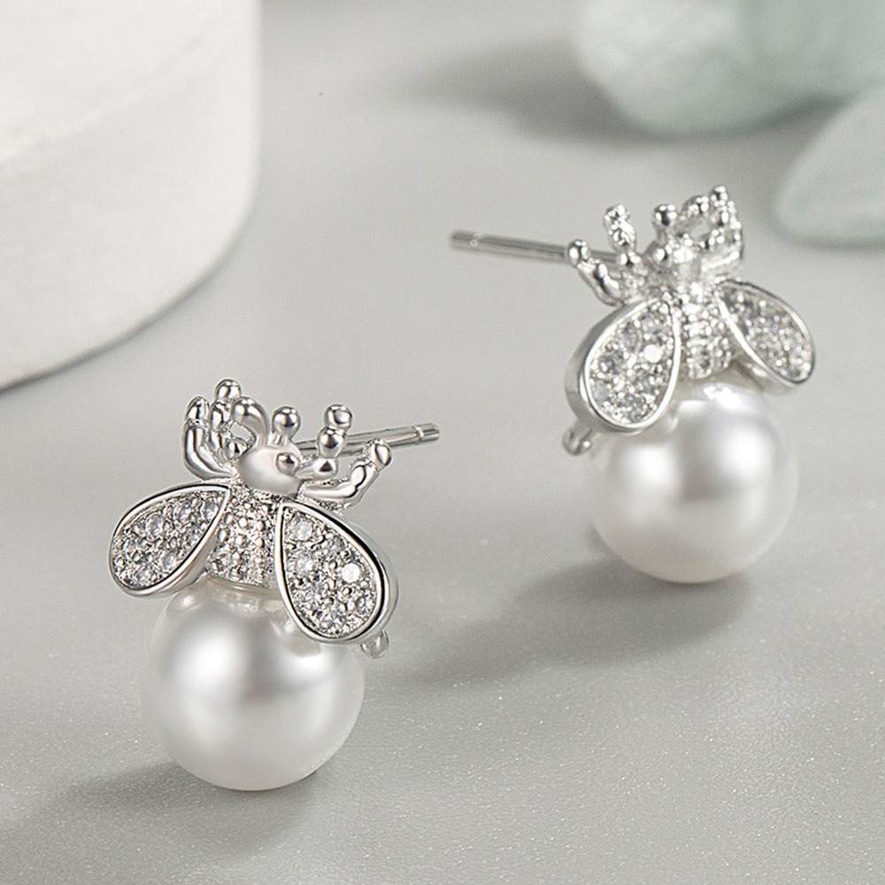 S925 new bee pearl earrings light luxury temperament freshwater earrings for women simple gold fashion personality — image 3