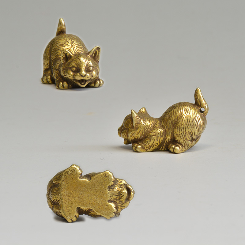 Chinese style brass small tea pet mini cat mini living room desktop decoration — image 2