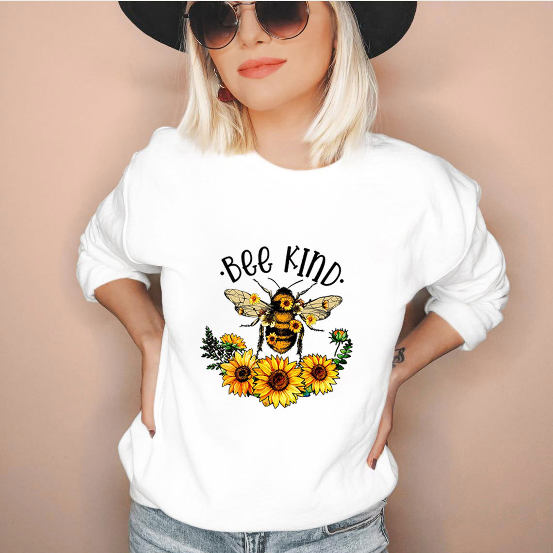 Bee colored printed hoodie — image 1