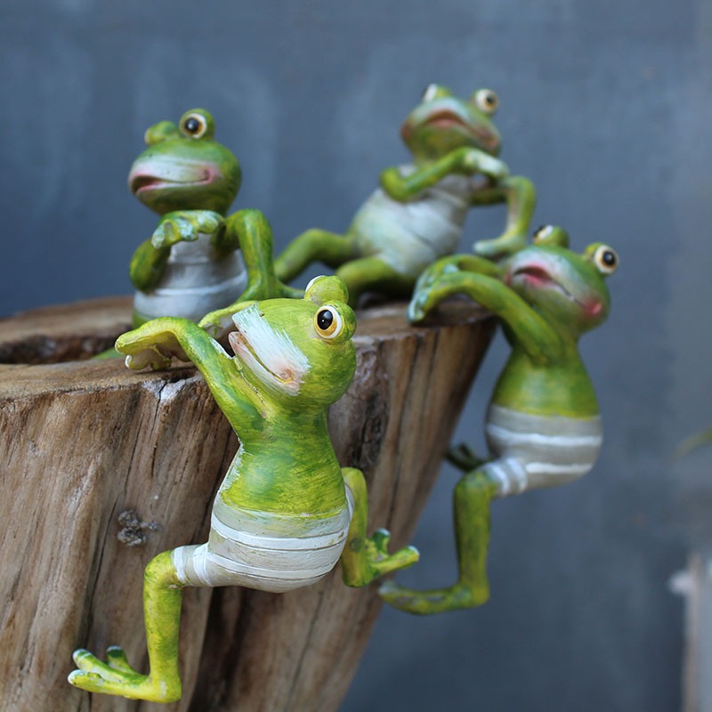 Cute climbing frog potted resin pendant — image 3