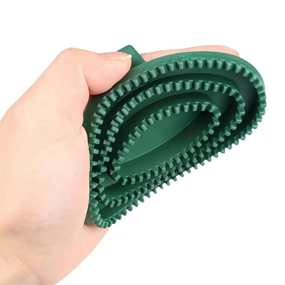 Shedding Horse Grooming Brush Handheld Massage Horse Hair Scraper Hair Detangling Rubber Cleaning Tool for Daily Grooming — image 3