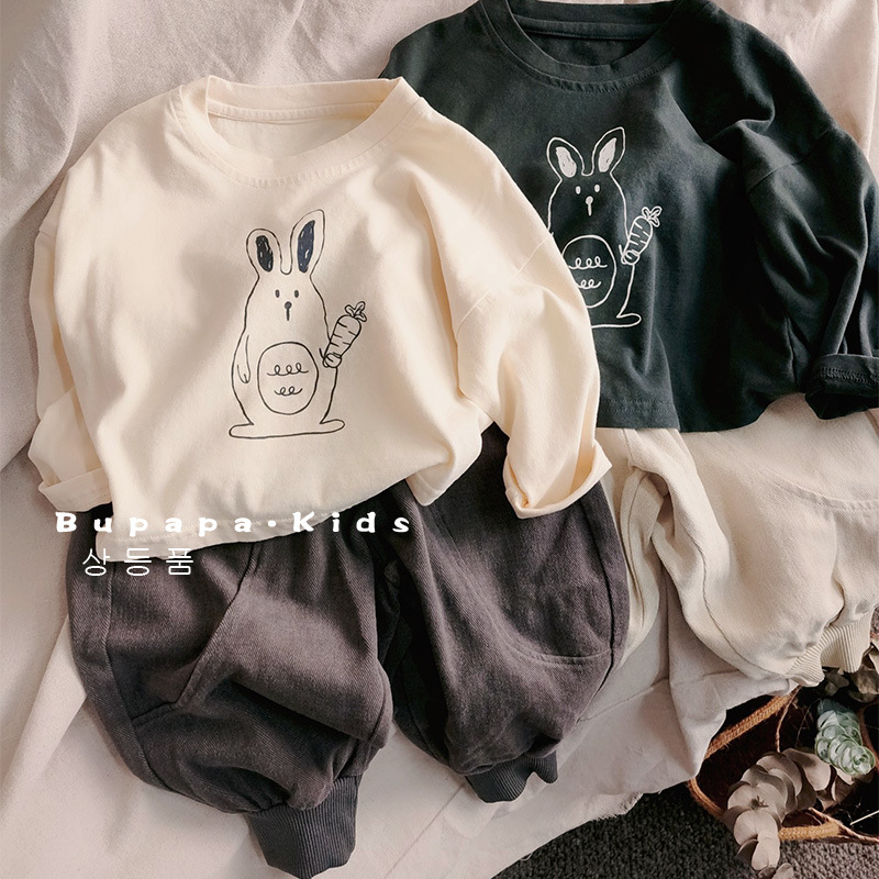 Camiseta de manga larga para niños con conejo — imagen 4