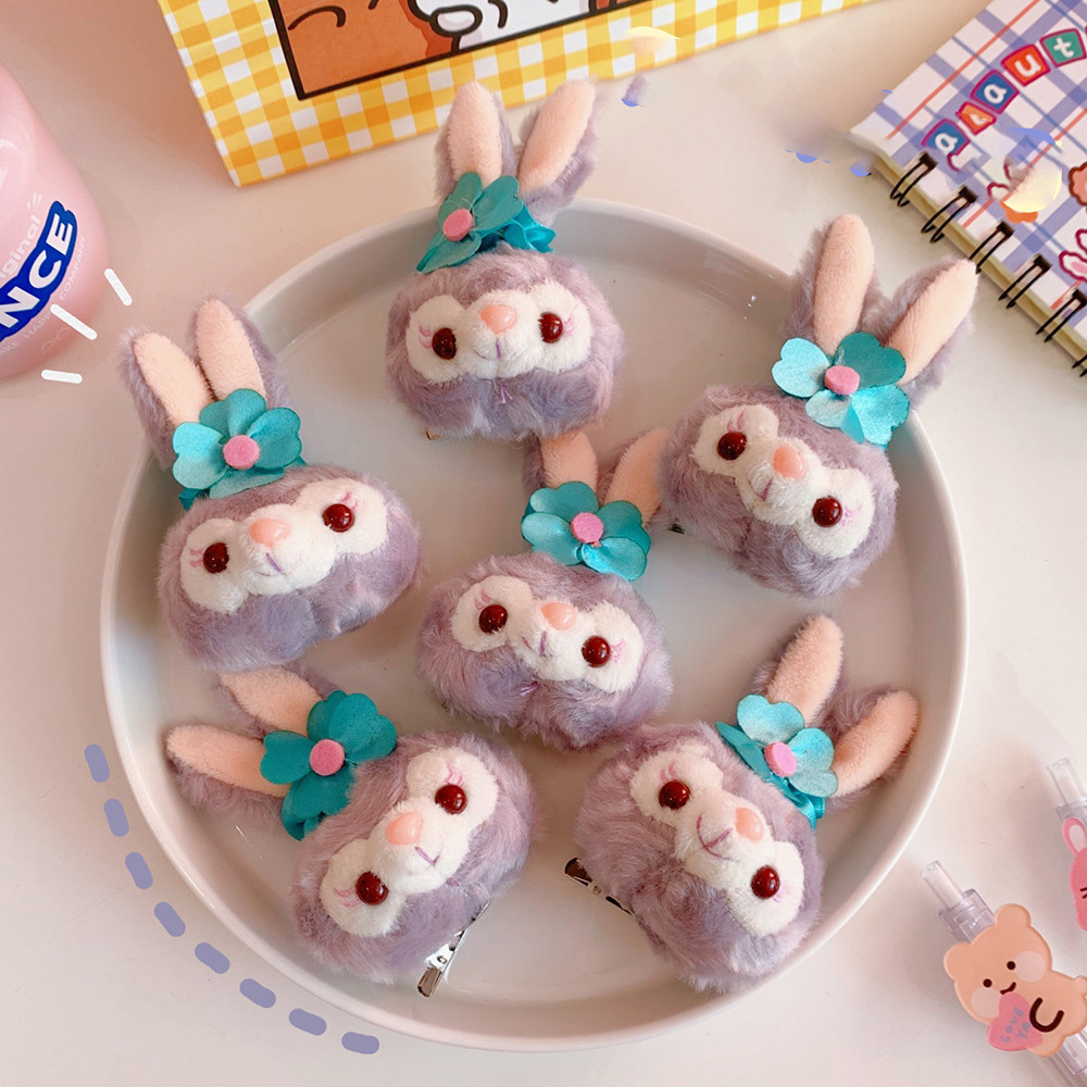 Broche de conejo de peluche en estilo japonés, miniatura de muñeca de niña, adorno suave y divertido para bolsos o chaquetas — imagen 2
