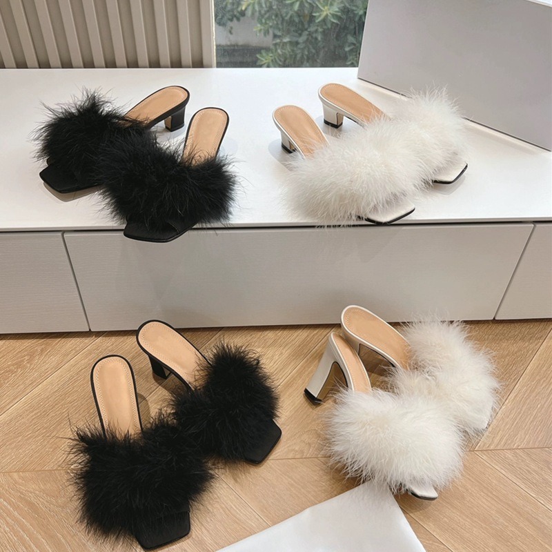 Zapatillas de media punta con pelo de camello y tacón grueso — imagen 7