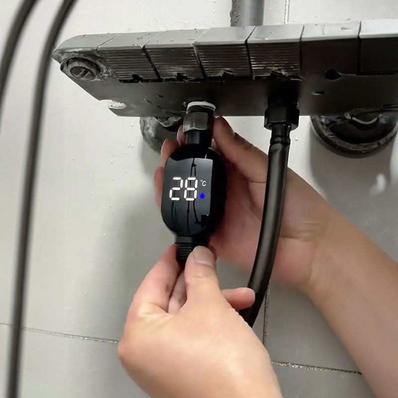 Black LED bathroom shower thermometer (0℃~99℃): accurate temp measurement, smart counter — image 4