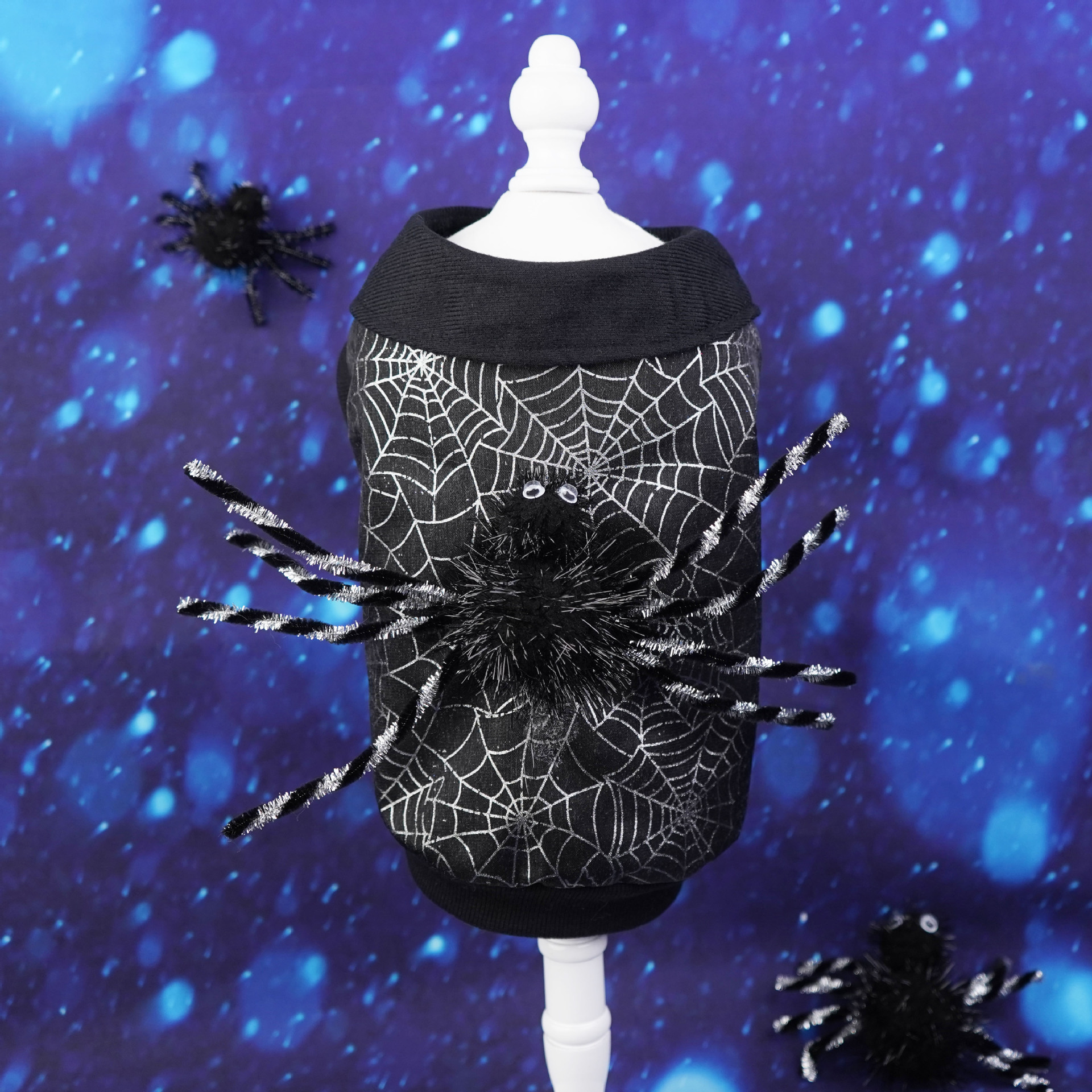 Pet Halloween Spiderweb Costume Decorative Clothing for Dogs, Black Dog Coat Outdoor Decoration — image 7