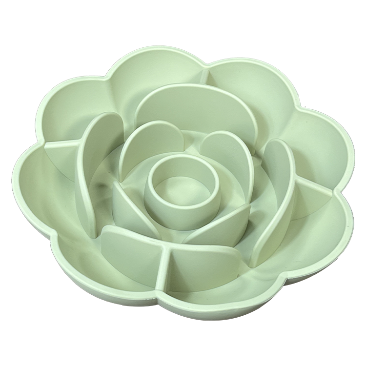 New Portable Dog Bowl Pet Feeder Licking Silicone Dog Bowl Slow Feeder Flower — image 8
