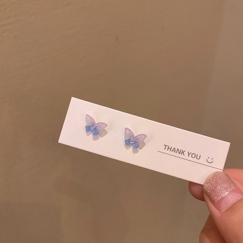 Juego de Pendientes de Mariposa Stereo Fashion Fairy: Pequeños, Simples, de Diseño Niche, Hipoalergénicos, de Celebridad Online — imagen 12