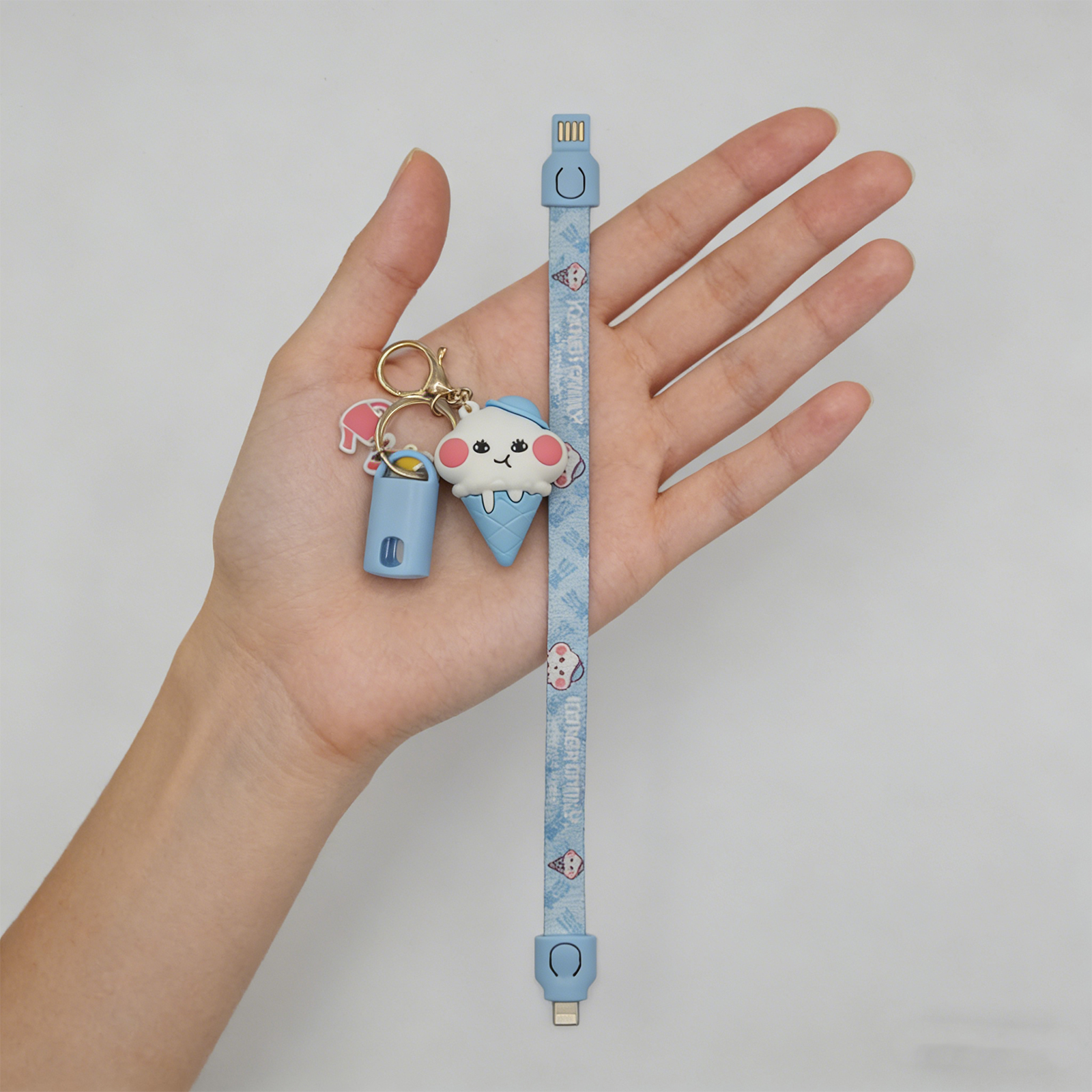 Llavero con Cable de Carga de Animal - Azul — imagen 3