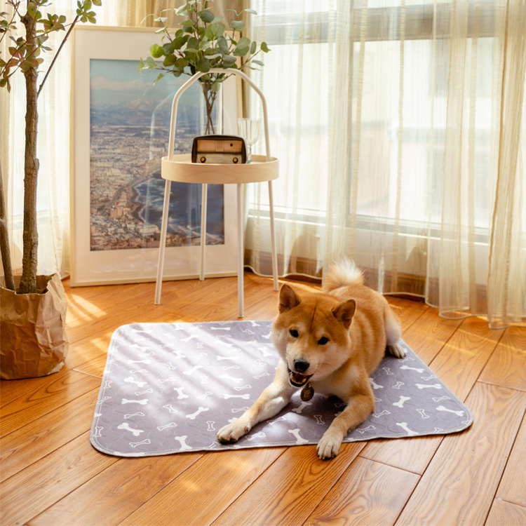 Reusable Pet Bed Mat, Waterproof, Non-Slip, Stain-Resistant, Universal Pet Pad — image 3