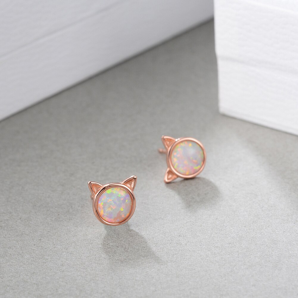 Earrings de Orejas de Gato en Plata Estampada con Opalo Falso y Decoración — imagen 4