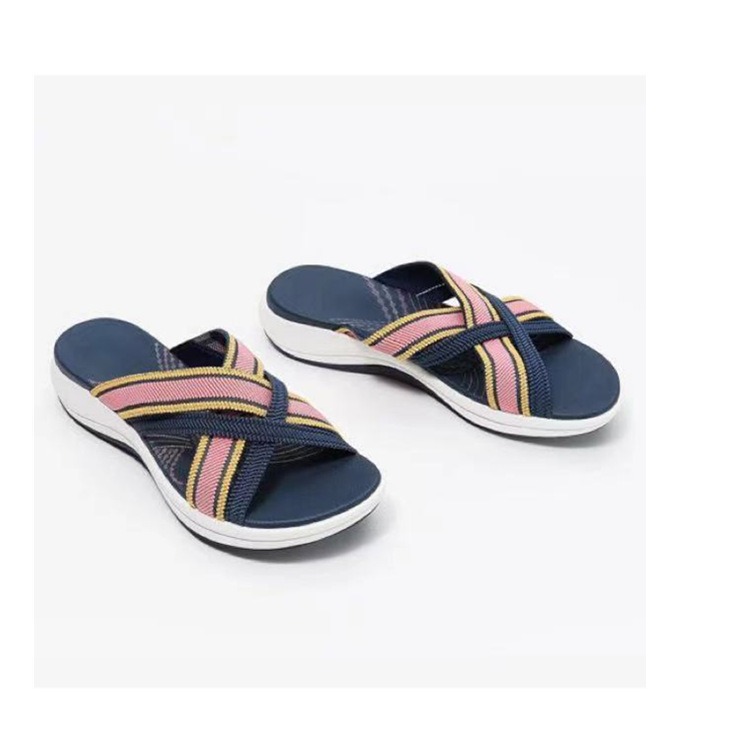Flat bottomed sloping and fish mouthed flying woven cross sandals for women's slippers — image 7