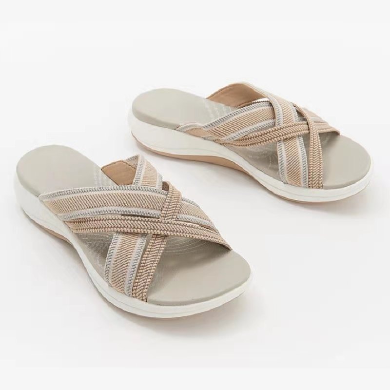 Flat bottomed sloping and fish mouthed flying woven cross sandals for women's slippers — image 2